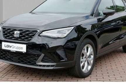 Seat Arona 9.950 km 22.350 € Meckenheim 53340