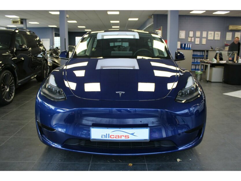 Tesla Model Y RWD 33.530 km 32.980 € Euskirchen 53881