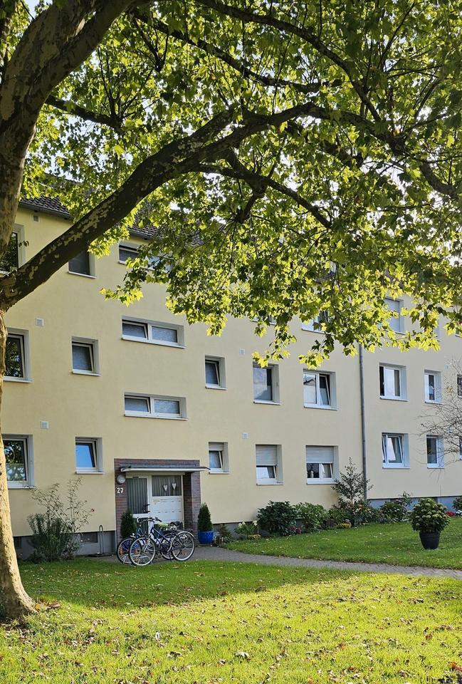 Zentrale 3-Zimmer-Wohnung in Hennef mit Balkon und Stellplatz