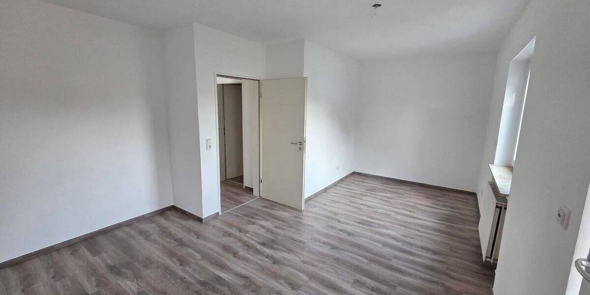 Etagenwohnung Hennef (Sieg) Hennef - 3 Zimmer, 85 m&sup2;, 285.000&euro; | Angebot:26583288