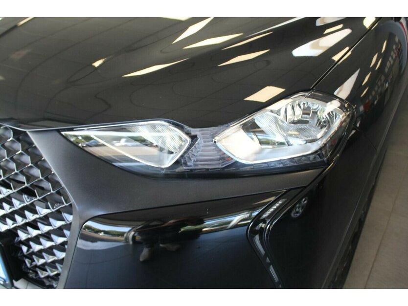 DS Automobiles DS3 Crossback E-Tense Performance Line 37.375 km 15.980 € Euskirchen 53881