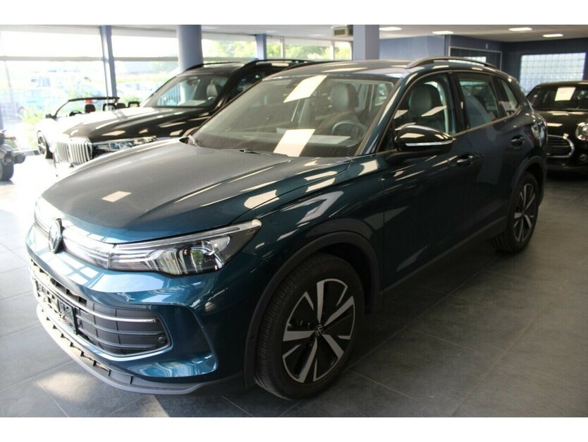VW Tiguan 1.5 eTSI OPF DSG Goal 3.680 km 36.980 € Euskirchen 53881
