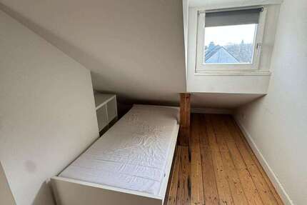 Zimmer Bonn Gronau - 6 Zimmer, 490&euro; | Angebot:24869438