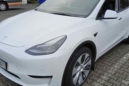 Tesla Model Y 41.963 km 34.500 &euro; Hennef 53773