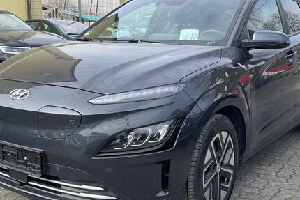 Hyundai KONA 23.597 km 26.400 &euro; Eitorf 53783