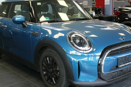 Mini ONE Classic Trim - Navi - PDC - SHZ - Panorama - 32.380 km 18.480 € Euskirchen 53881