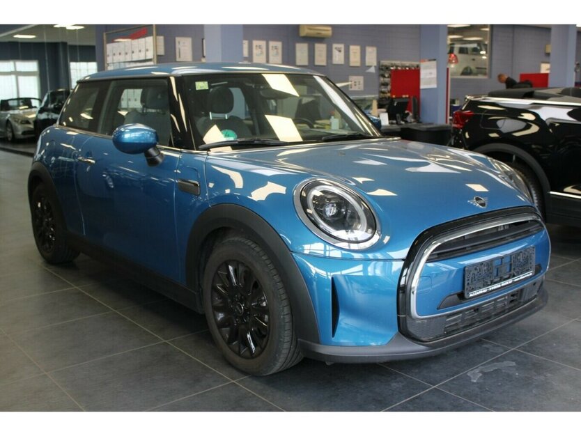 Mini ONE Classic Trim - Navi - PDC - SHZ - Panorama - 32.380 km 18.480 € Euskirchen 53881
