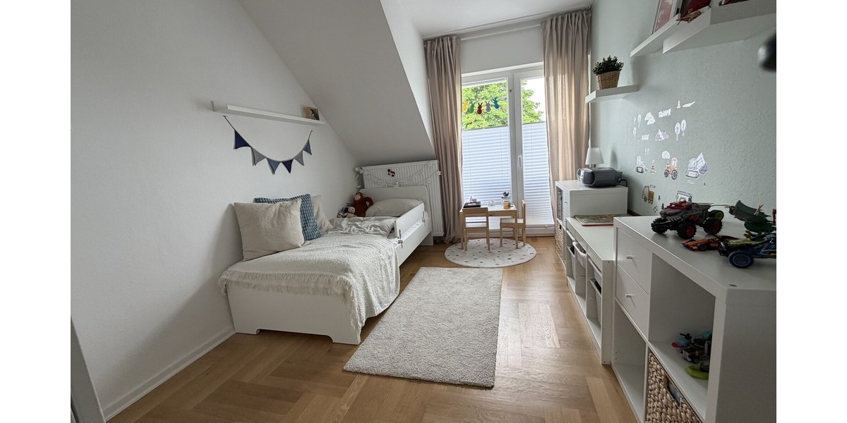 Moderne 4-Zimmer-Dachgeschosswohnung mit 2 Balkonen - Dachgeschoßwohnung Königswinter | Angebot:26931493