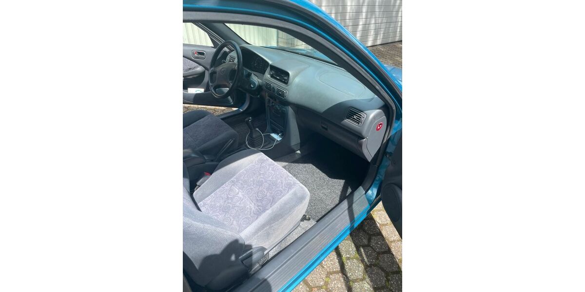 Toyota Corolla 288.000 km 1.950 &euro; Köln 51061