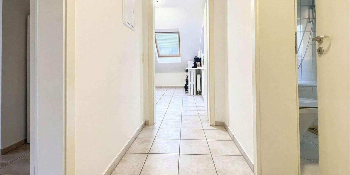 Etagenwohnung Bonn Duisdorf - 2 Zimmer, 55 m&sup2;, 184.000&euro; | Angebot:25678121