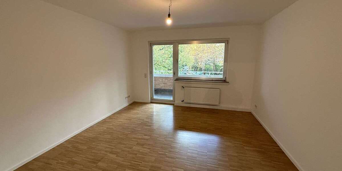 Etagenwohnung Köln Lindenthal - 4 Zimmer, 79 m&sup2;, 1.066&euro; | Angebot:24535199