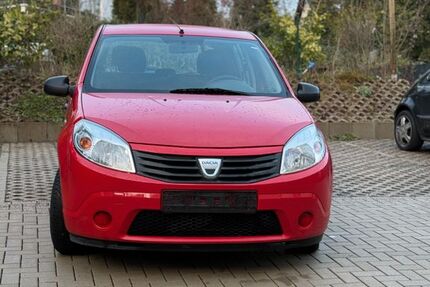 Dacia Sandero 94.390 km 2.190 &euro; Bergisch Gladbach 51429
