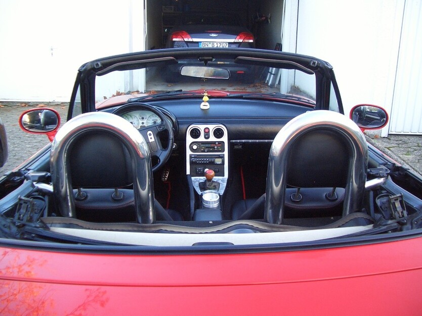 Mazda MX-5 125.000 km 16.000 € Bonn 53111