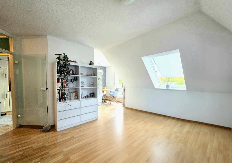 Etagenwohnung Bonn Heiderhof - 2 Zimmer, 60 m&sup2;, 285.000&euro; | Angebot:26787426