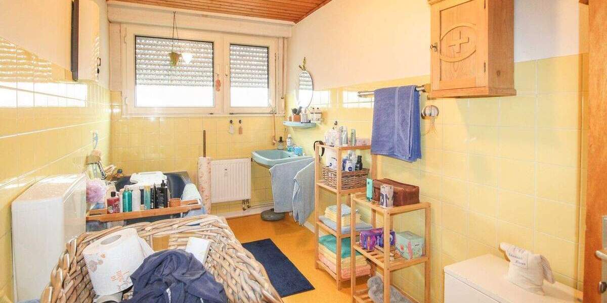 Mehrfamilienhaus, Wohnhaus Sinzig Westum - 1 Zimmer, 690.000&euro; | Angebot:24547388