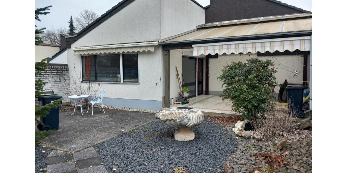 Reihenhaus Bonn Tannenbusch - 3 Zimmer, 110 m&sup2;, 395.000&euro; | Angebot:27194382