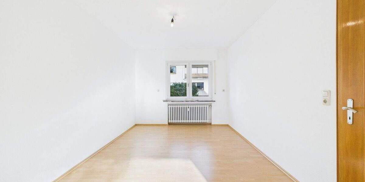 Mehrfamilienhaus, Wohnhaus Weilerswist - 6 Zimmer, 395.000&euro; | Angebot:24835480