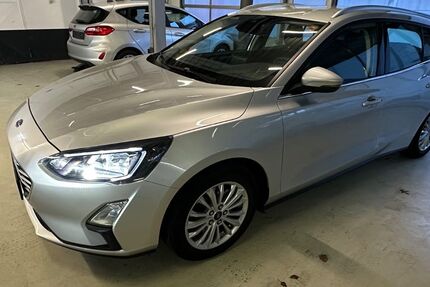 Ford Focus 141.670 km 8.300 &euro; Brühl 50321