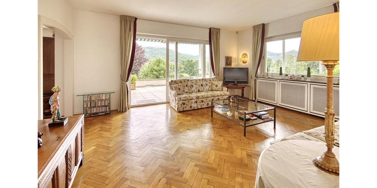 Einfamilienhaus Bonn Lannesdorf - 6 Zimmer, 160 m&sup2;, 3.100&euro; | Angebot:24795046