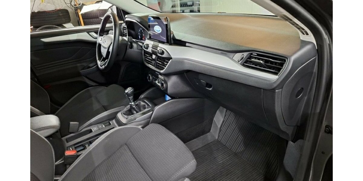 Ford Focus Navi Temp.Sitzh.Spurh.CarPlay EU6 GARANTIE 93.000 km 12.500 &euro; Erftstadt 50374