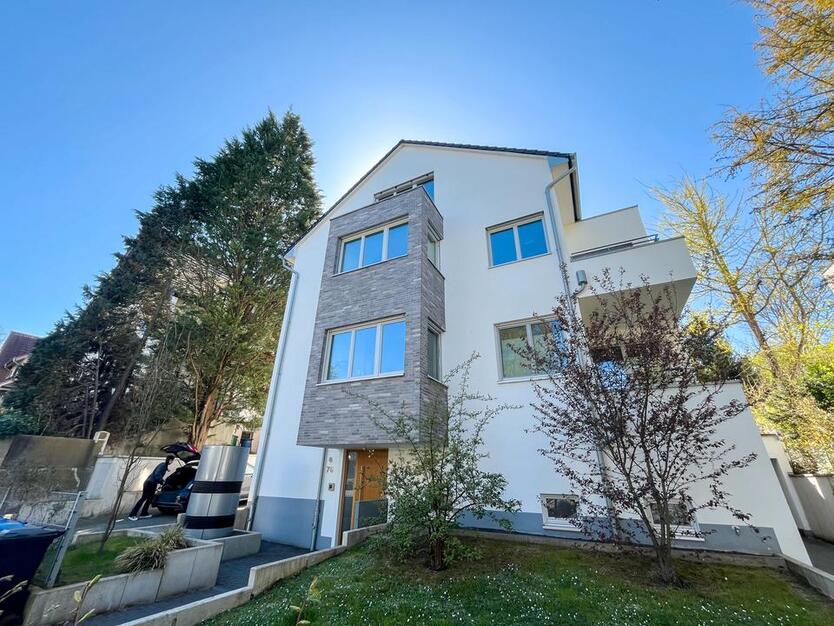 Moderne seniorengerechte 3-Zimmer-Wohnung mit großer Terrasse und Garten in Bonn-Bad Godesberg!