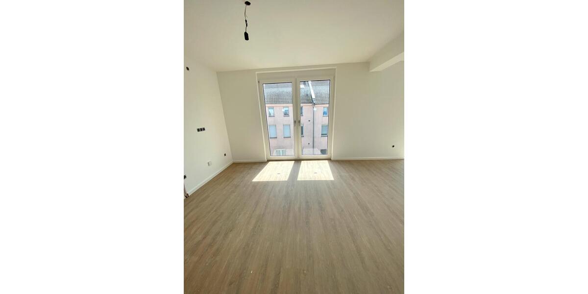 Etagenwohnung Siegburg - 4 Zimmer, 134 m&sup2;, 1.876&euro; | Angebot:24751057