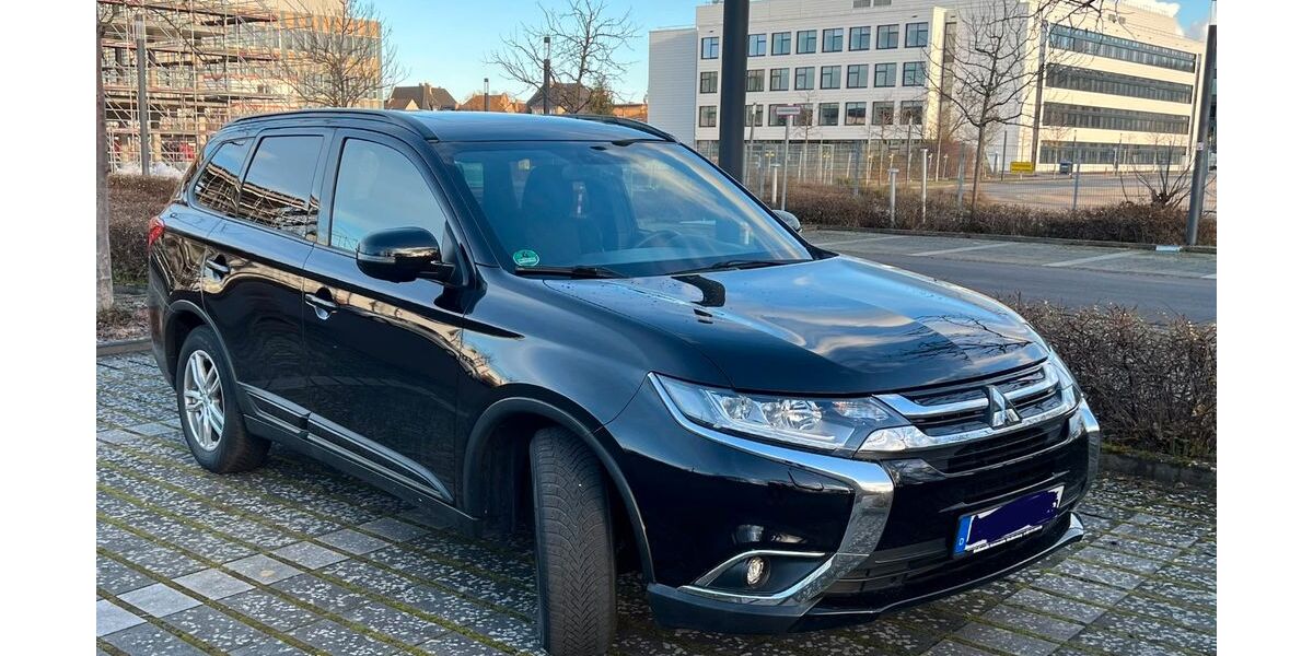 Mitsubishi Outlander 99.986 km 23.000 &euro; Bonn 53115