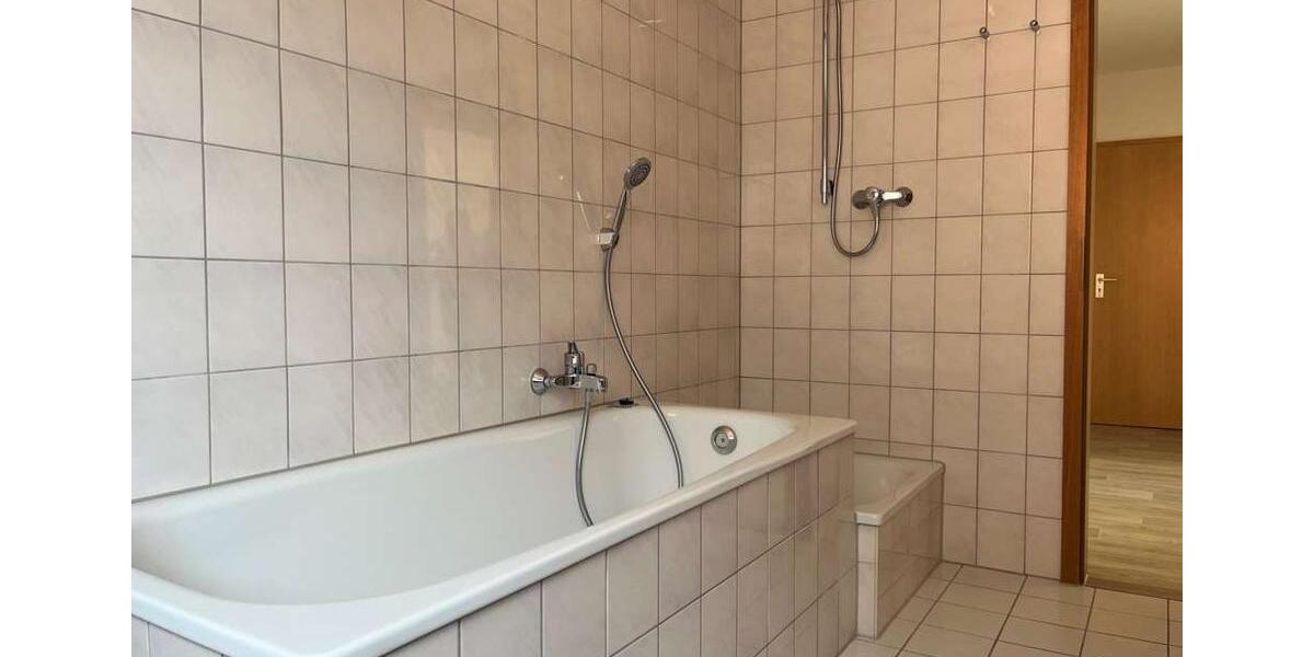 Etagenwohnung Much - 2.5 Zimmer, 76 m&sup2;, 495&euro; | Angebot:25545651