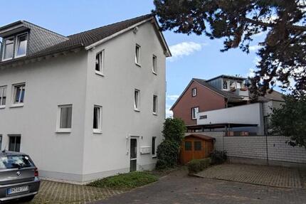 Garagen / Stellplätze Bonn Hardtberg - 40&euro; | Angebot:23279698