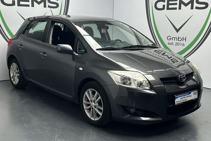 Toyota Auris 149.890 km 3.600 &euro; Königswinter 53639