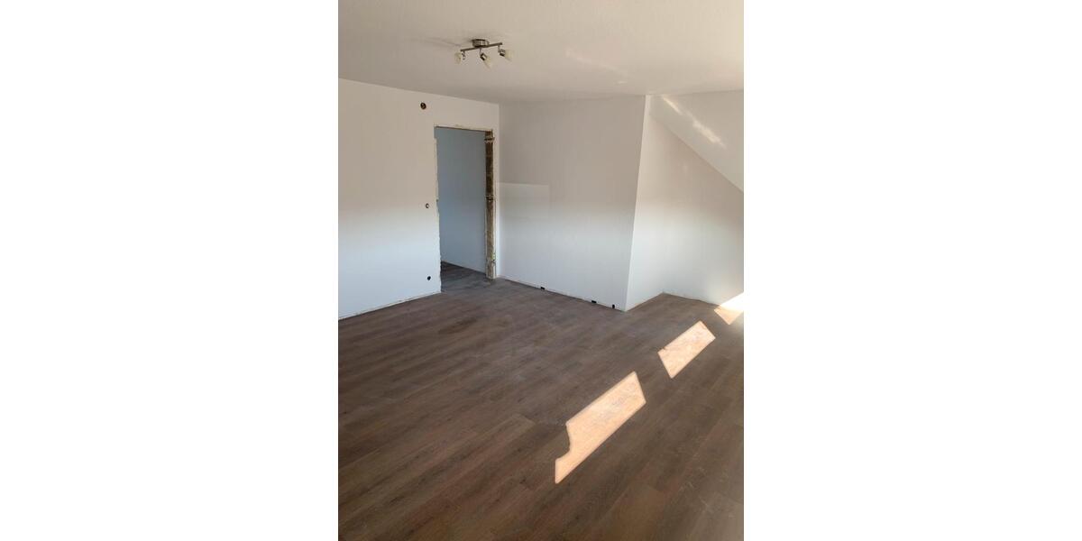 Maisonettenwohnung Bonn Hardtberg - 4 Zimmer, 129 m&sup2;, 1.900&euro; | Angebot:25766904