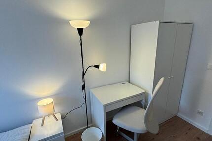 Wohnung Bonn Gielgen - 4 Zimmer, 80 m&sup2;, 530&euro; | Angebot:24674227