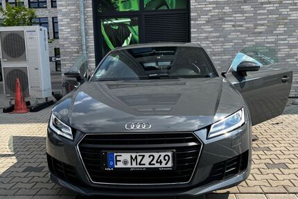 Audi TT 98.500 km 22.900 &euro; Köln 51147
