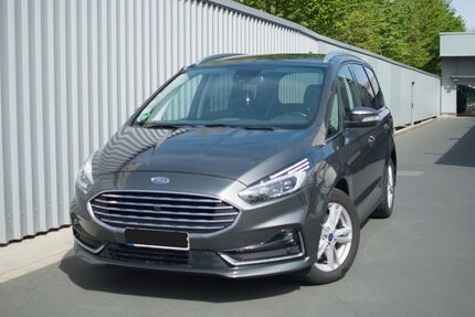 Ford Galaxy 102.000 km 22.999 &euro; Köln 50670