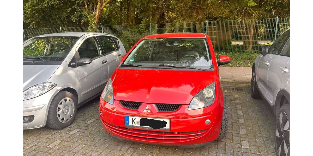 Mitsubishi Colt 125.000 km 2.700 &euro; Köln 50969