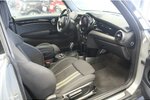 Cooper SE Classic Trim