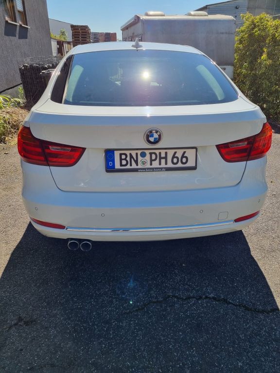320 Gran Turismo