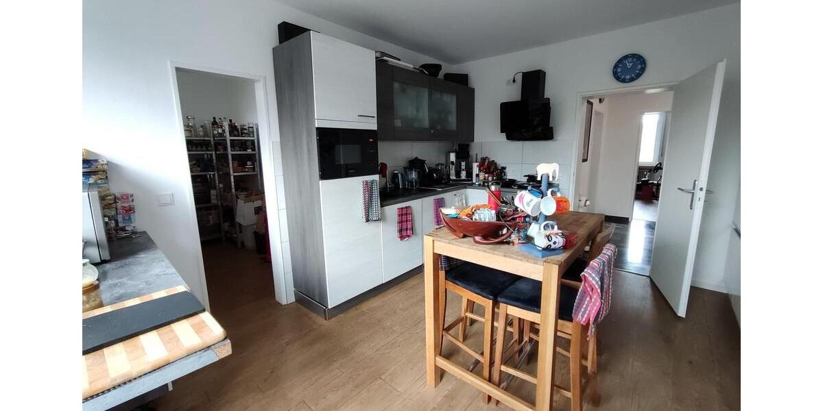 Einfamilienhaus Bergisch Gladbach Alt-Frankenforst - 5 Zimmer, 250 m&sup2;, 2.200&euro; | Angebot:24719236