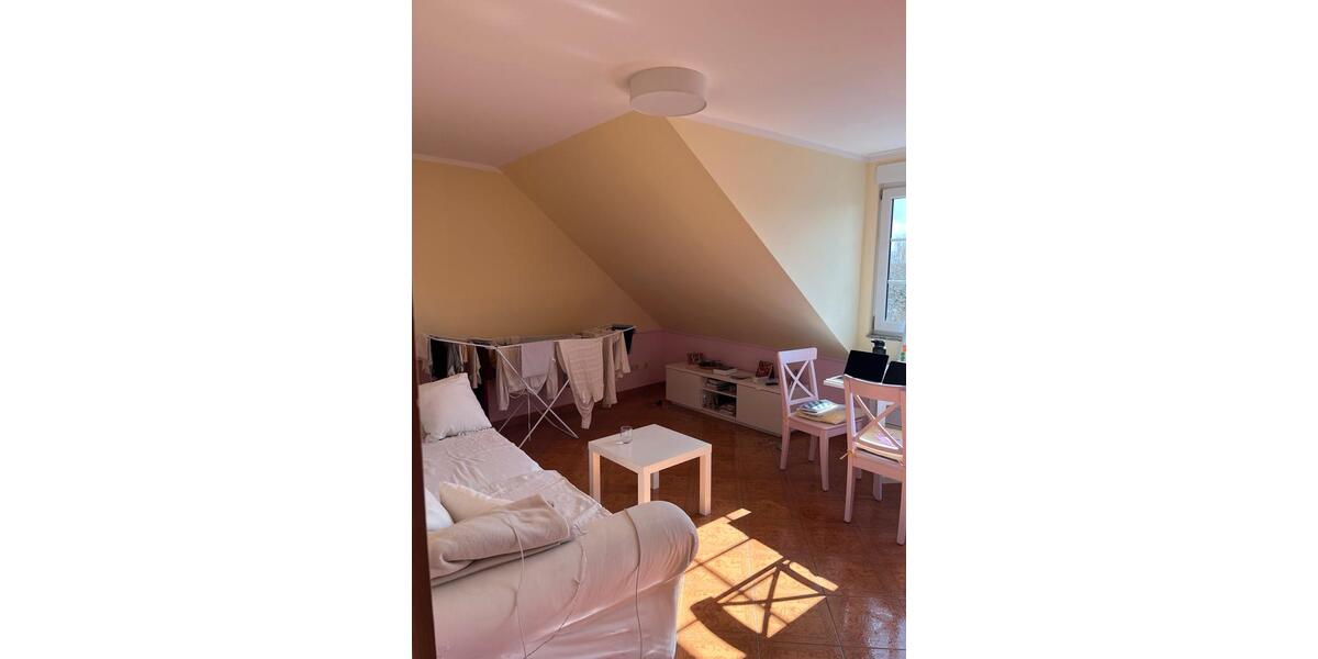 Dachgeschoßwohnung Troisdorf Bergheim - 2 Zimmer, 45 m&sup2;, 450&euro; | Angebot:25903117