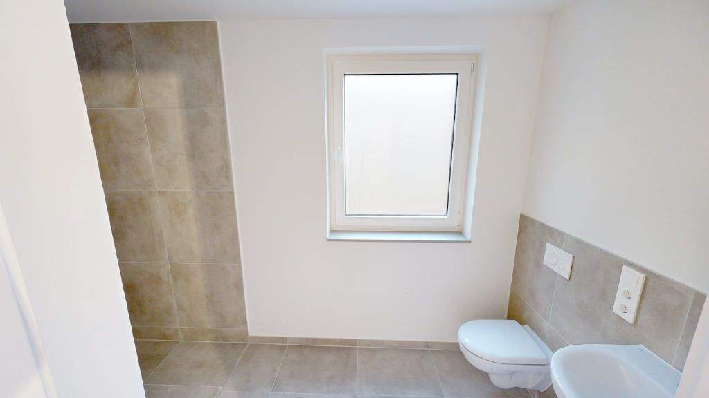 Etagenwohnung Euskirchen Roitzheim - 4 Zimmer, 203 m&sup2;, 2.580&euro; | Angebot:25703217