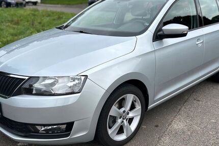 Skoda Rapid 60.713 km 10.800 € Köln 50859