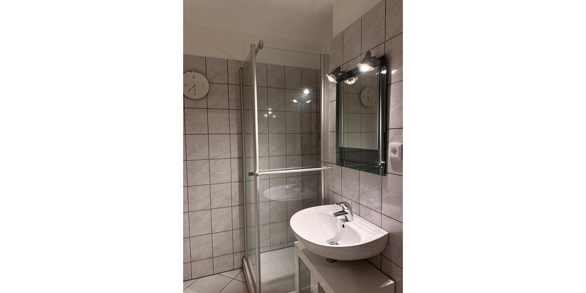 Etagenwohnung Erftstadt - 2 Zimmer, 51 m&sup2;, 690&euro; | Angebot:24780209