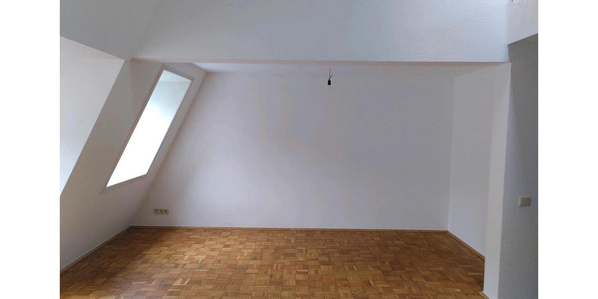 Maisonettenwohnung Bonn Bad Godesberg - 2.5 Zimmer, 94 m&sup2;, 1.350&euro; | Angebot:26413520