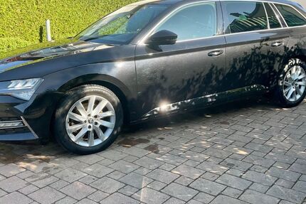Skoda Superb 139.450 km 16.950 € Neunkirchen 53819
