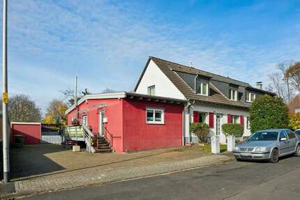 Haus Siegburg - 8 Zimmer, 177 m&sup2;, 315.000&euro; | Angebot:24689699