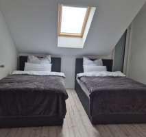 Dachgeschoßwohnung Troisdorf Altenrath - 2.5 Zimmer, 72 m&sup2;, 1.550&euro; | Angebot:24575921