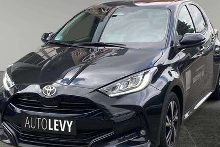 Toyota Yaris 3.500 km 28.540 € Euskirchen 53881