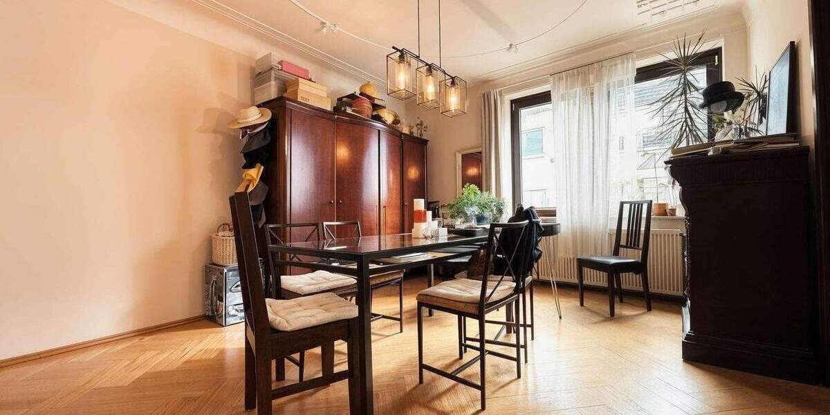 Mehrfamilienhaus, Wohnhaus Bonn Friesdorf - 5 Zimmer, 129 m&sup2;, 699.000&euro; | Angebot:25773354