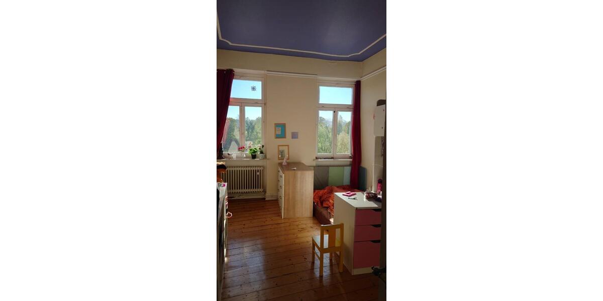 Etagenwohnung Remagen - 5 Zimmer, 130 m&sup2;, 1.560&euro; | Angebot:24558112