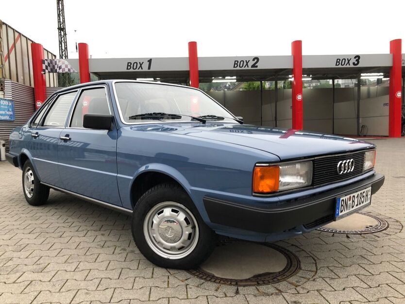 Audi 80 55.000 km 9.500 € Bonn 53115